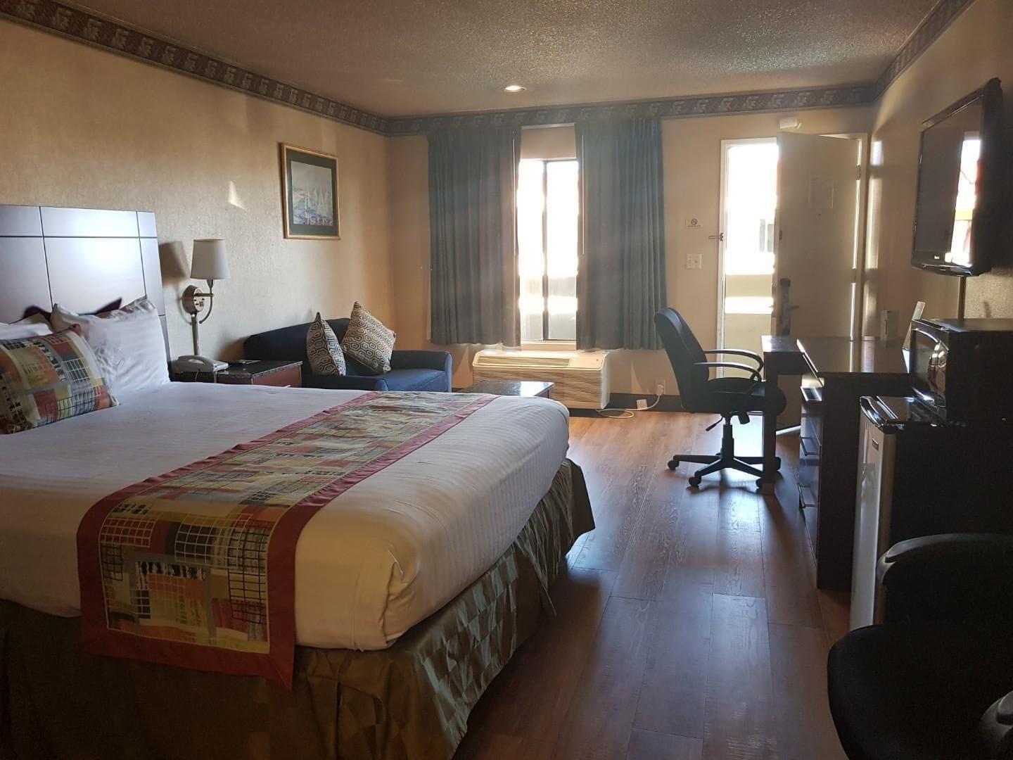 Travelodge By Wyndham Costa Mesa Newport Beach Hacienda Luaran gambar